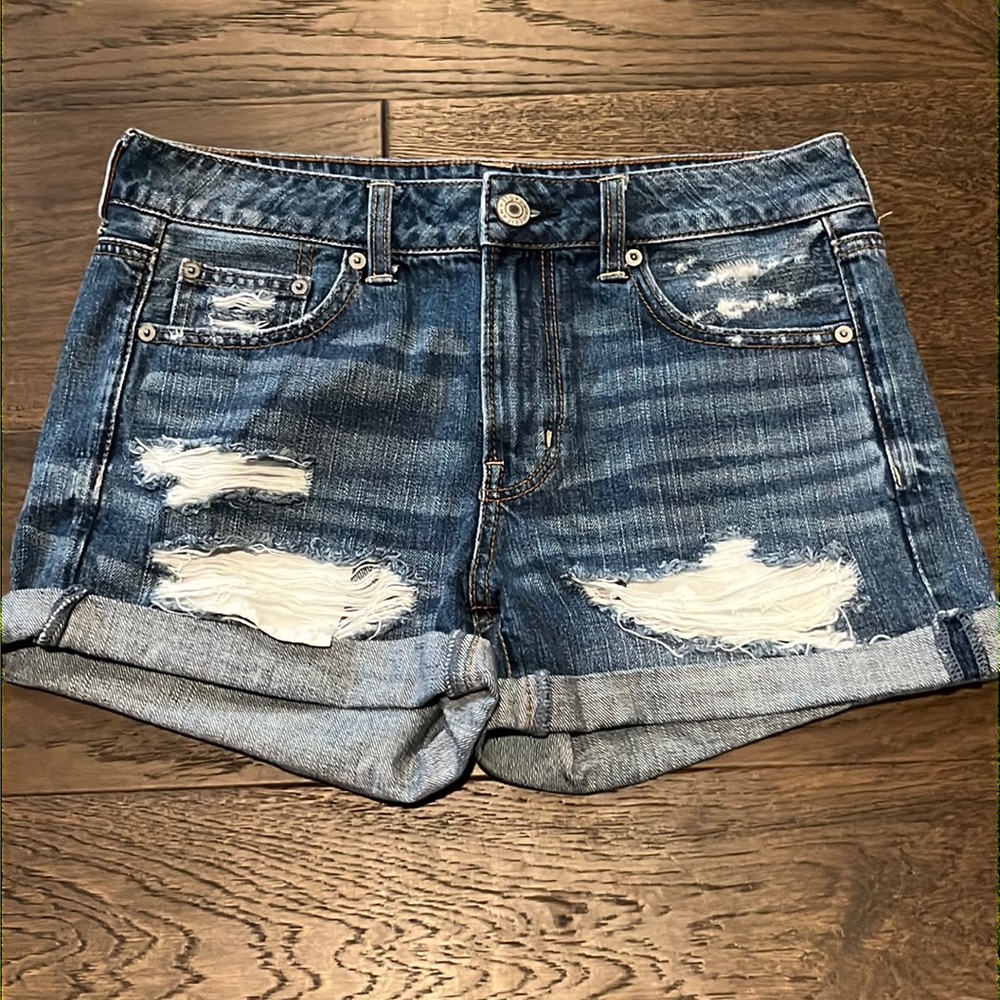 American Eagle Tomgirl Midi shorts